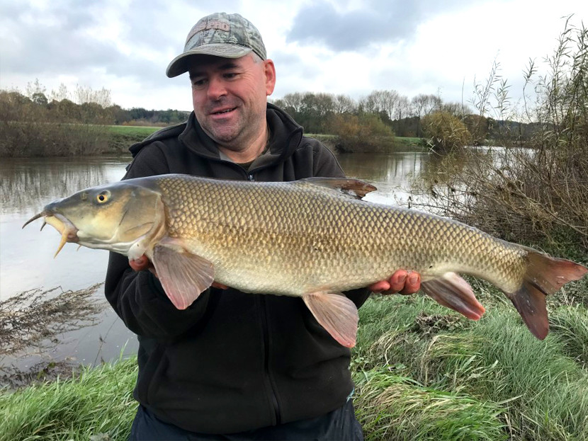 Guy Fawkes night and a pristine middle Wye barbel - GP from Basildon
